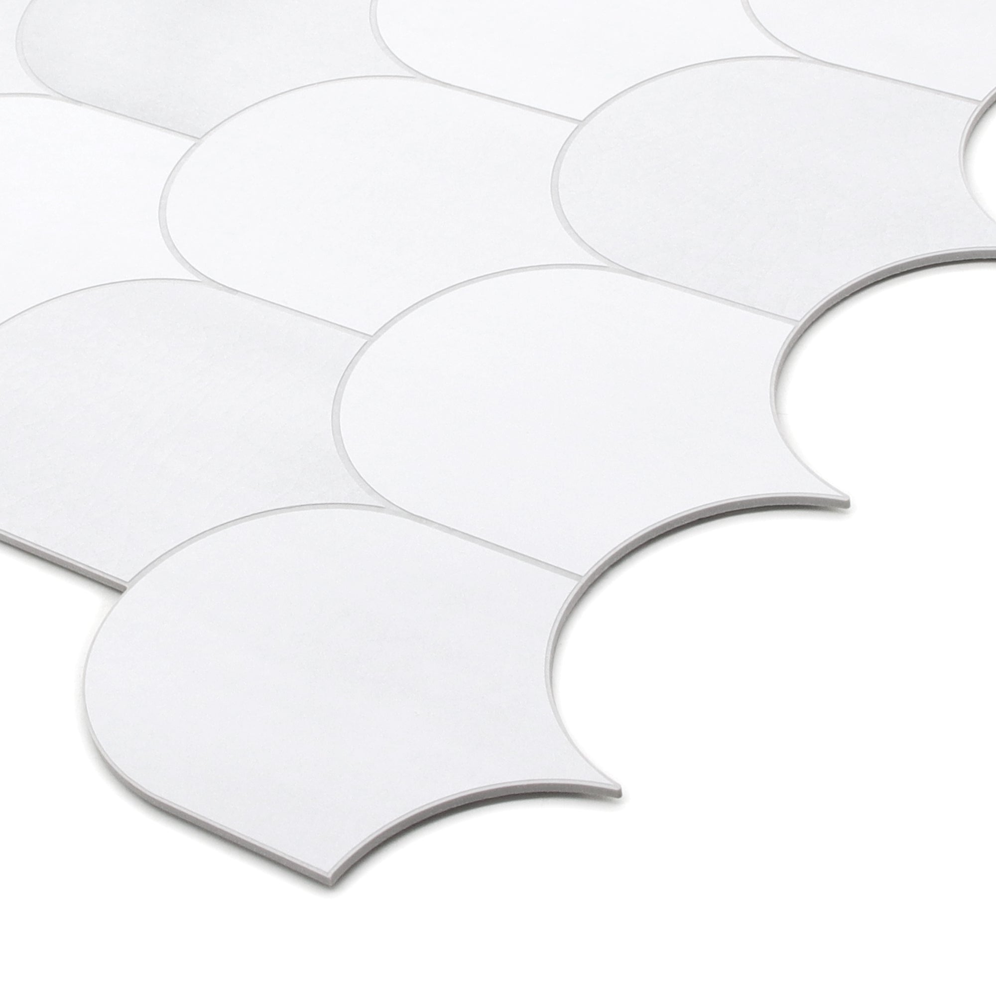 White Fish Scale Peel and Stick Backsplash Tile