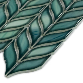 Glazed Green Leaf Waterjet Recycled Glass Floor And Wall Mosaic Tile