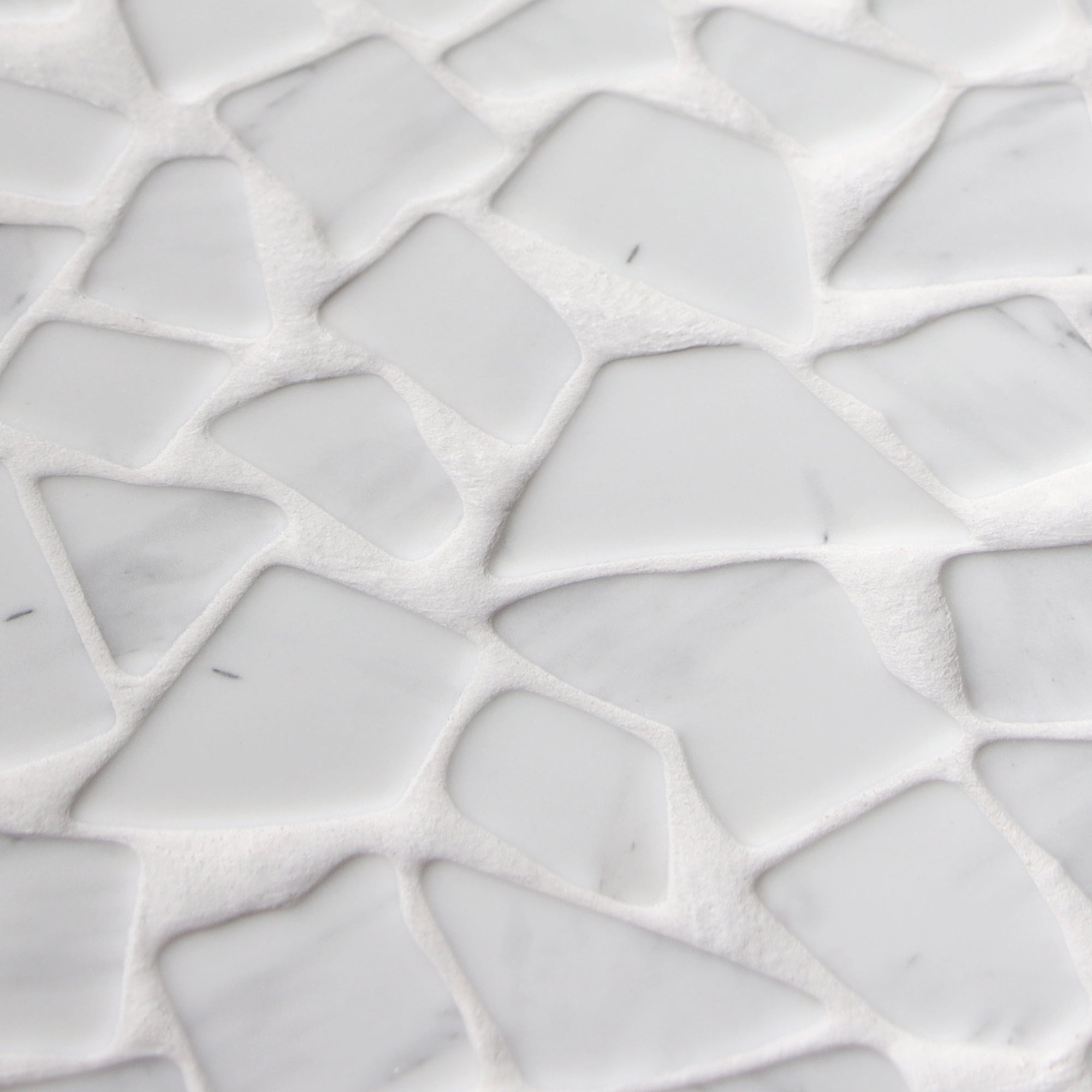 Pebble Rock Carrara White Recycled Glass Floor and Wall Mosaic Tile