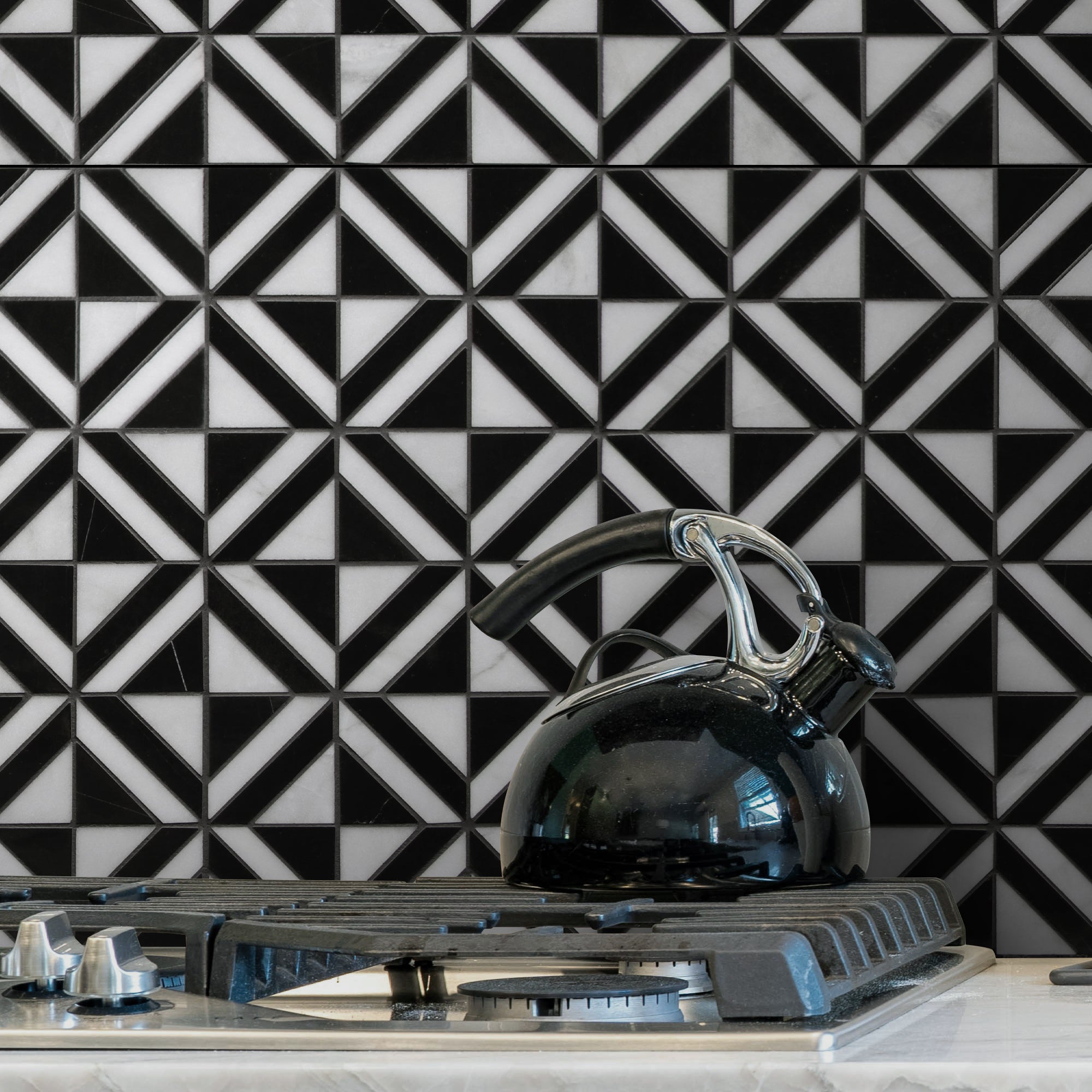 Diamond Carrara White and Black Marquina Natural Marble Floor and Wall Mosaic Tile